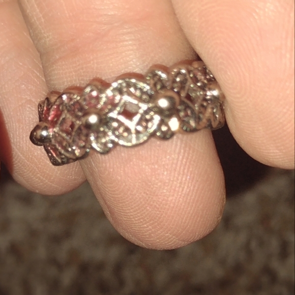 Vintage Filigree Style Silver and Marcasite Band sz 7 - Picture 1 of 3